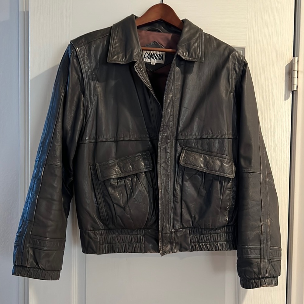 Vintage Cambria Grey Leather Jacket in Medium made in Korea, Excellent Condition